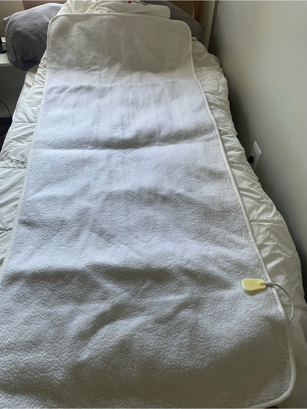 White Electric Heated Mattress Pad with Controller